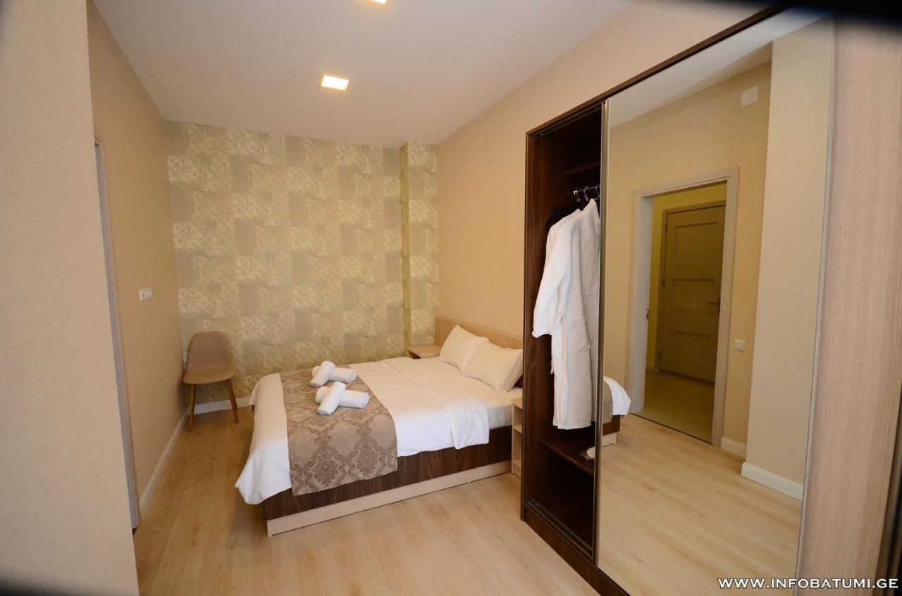 West Apartments Batumi Exterior foto